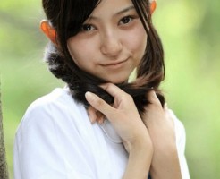 桑田彩の画像